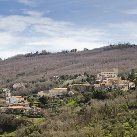 Al Casale Dei Nonni Bed & Breakfast